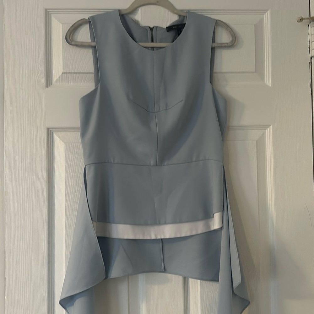 BCBG Maxazeria Top